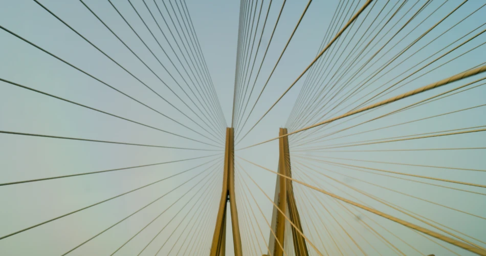 班德拉-沃尔利海桥。孟买的夜间工程奇迹